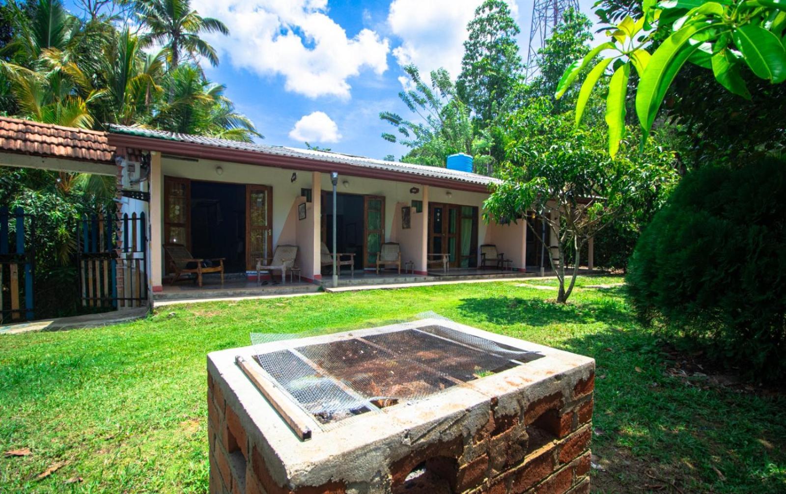 Hilltop Bungalow Hotel Mirissa Luaran gambar