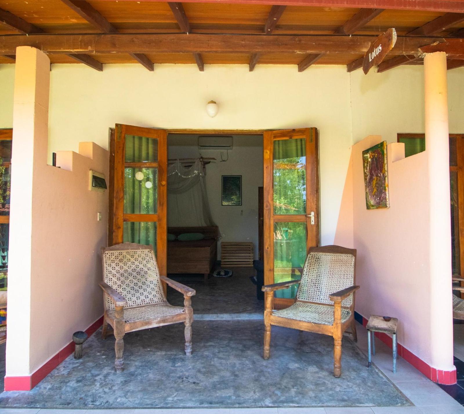 Hilltop Bungalow Hotel Mirissa Luaran gambar
